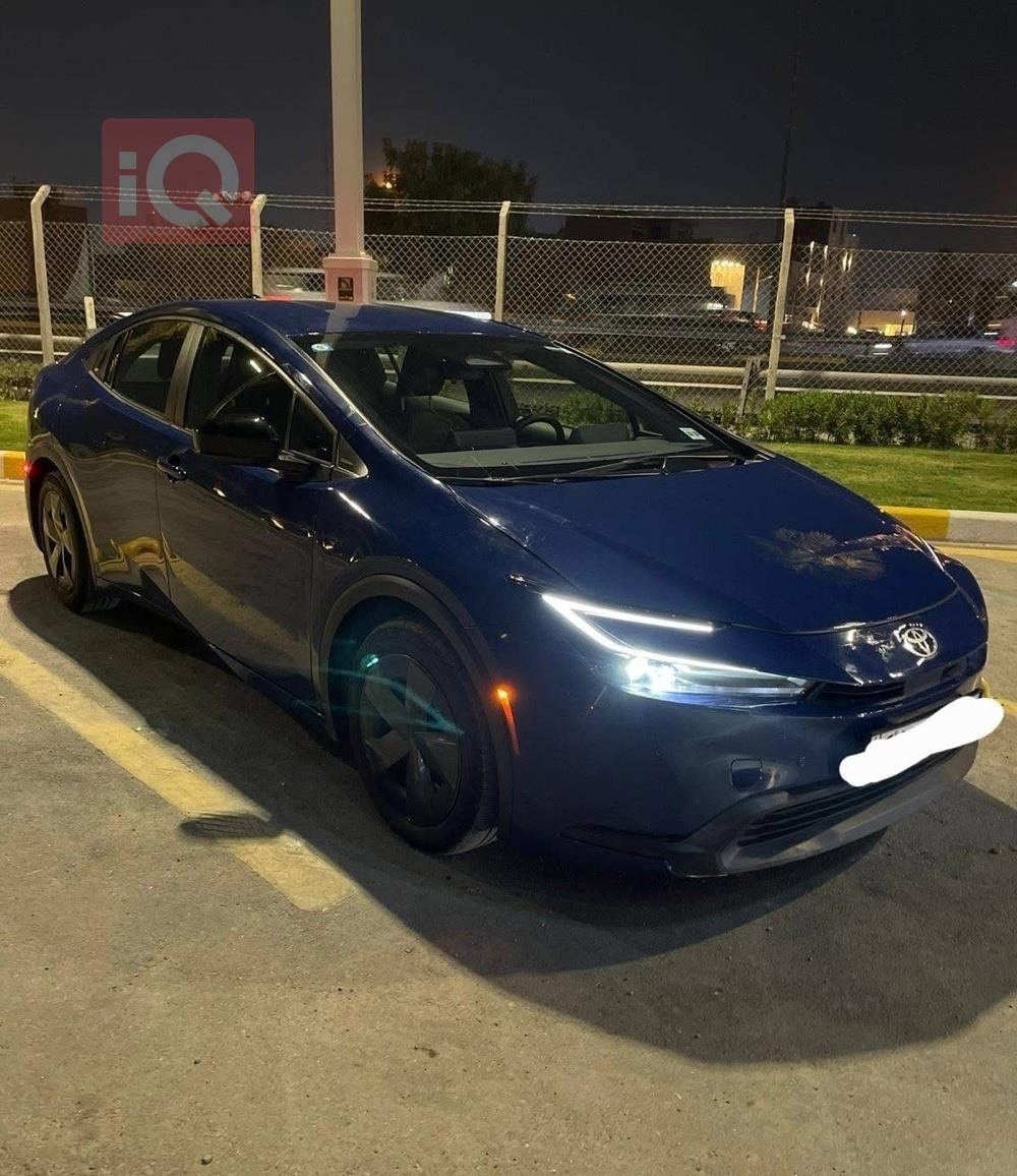 تويوتا بريوس